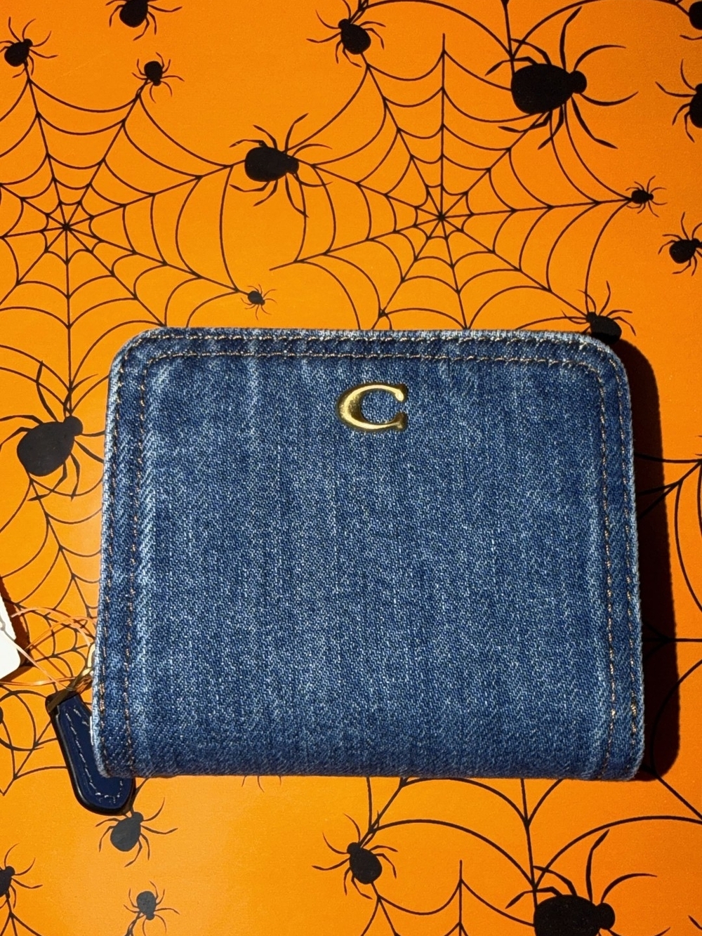Coach C Logo Denim Zip Wallet - Blue